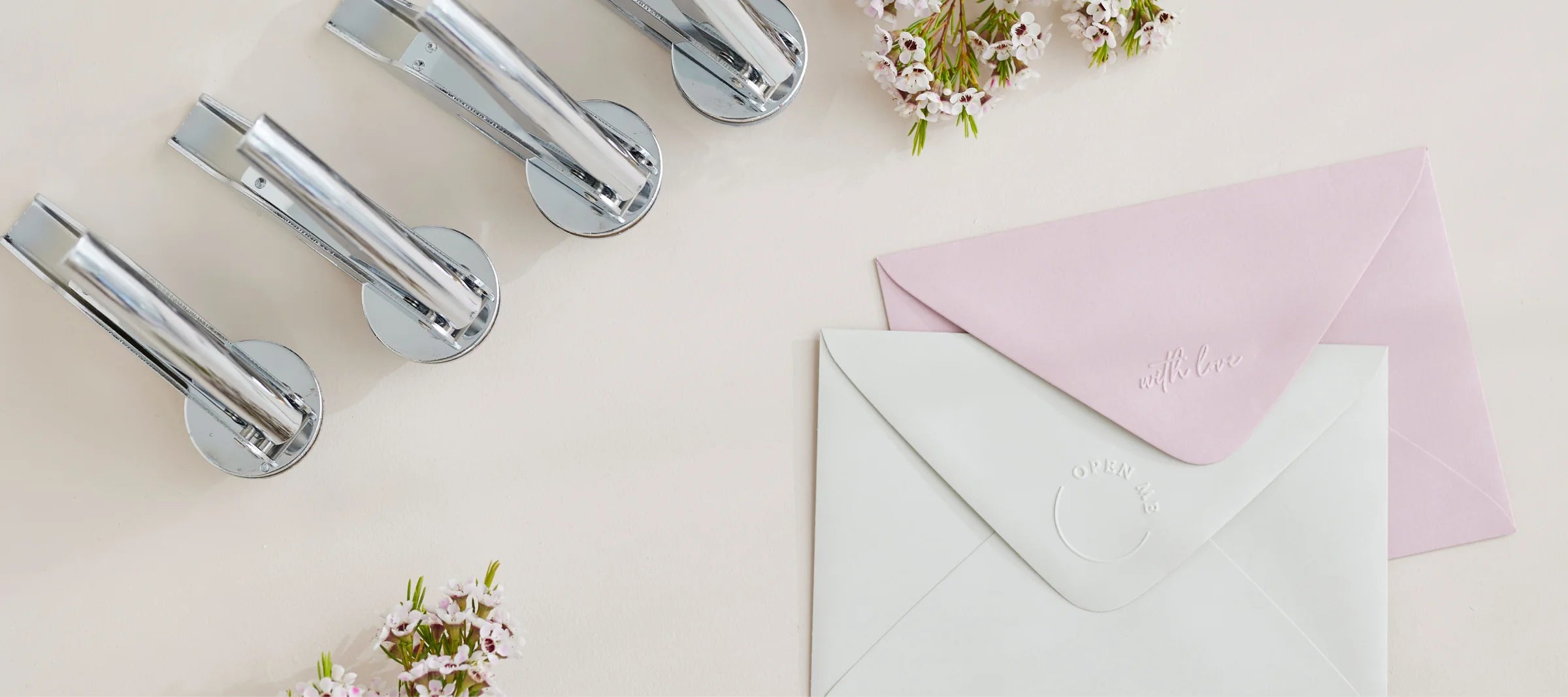 slider image slider_item_UpdDgH